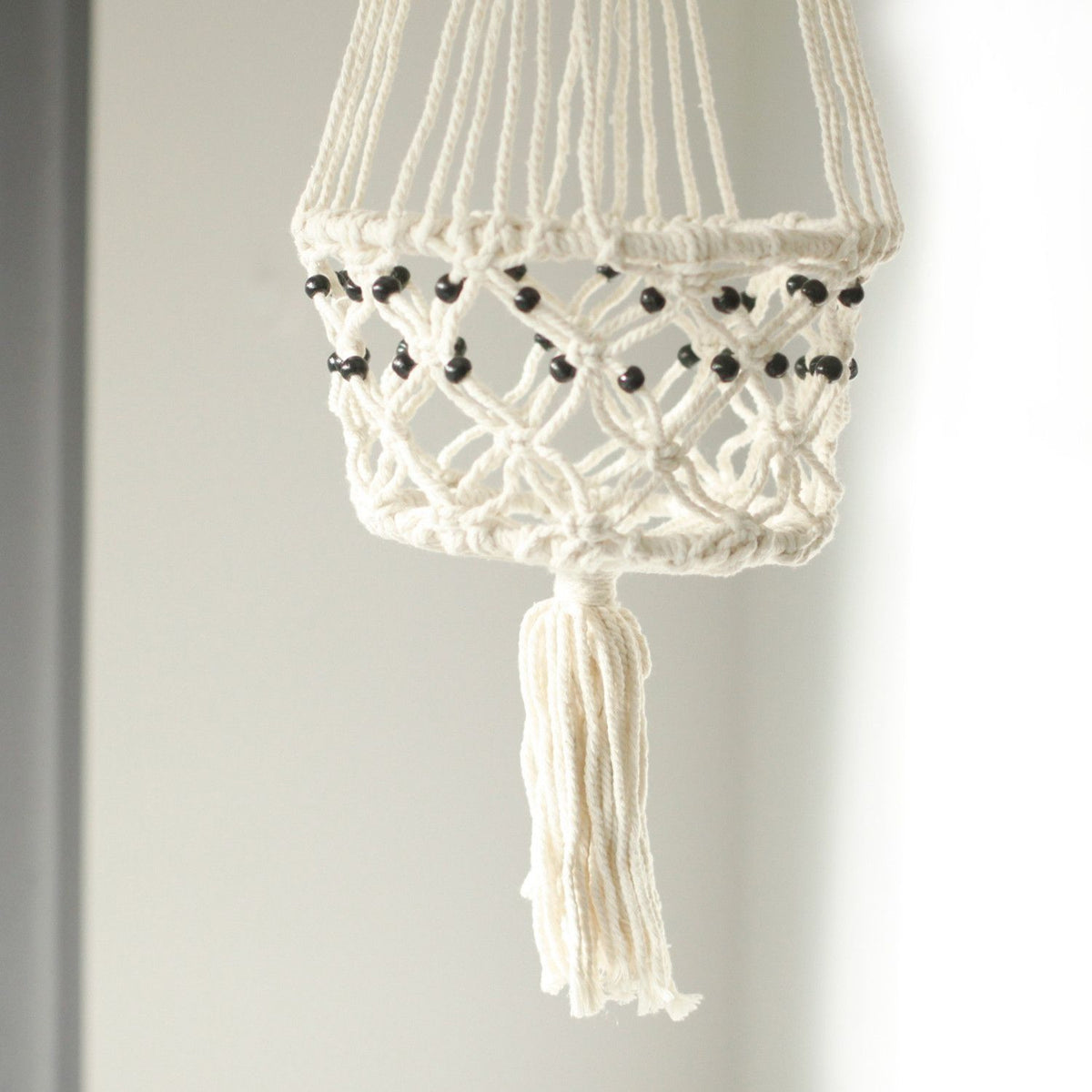 Macrame Pot Holder - Large Single Beaded